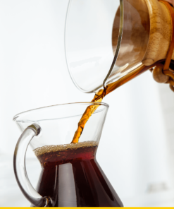 chemex glass mug pouring