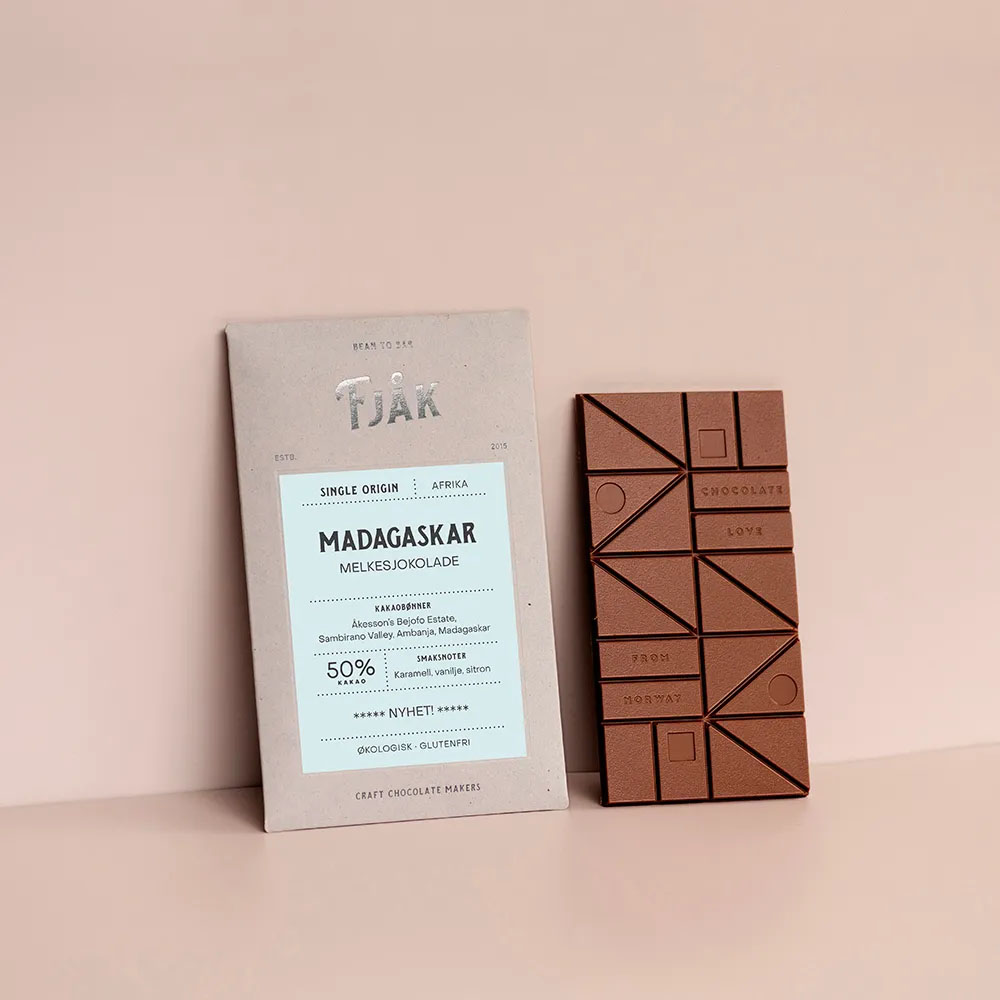 Fjåk 50 % Milk Madagascar craft chocolate bar, product image from Kaffebox