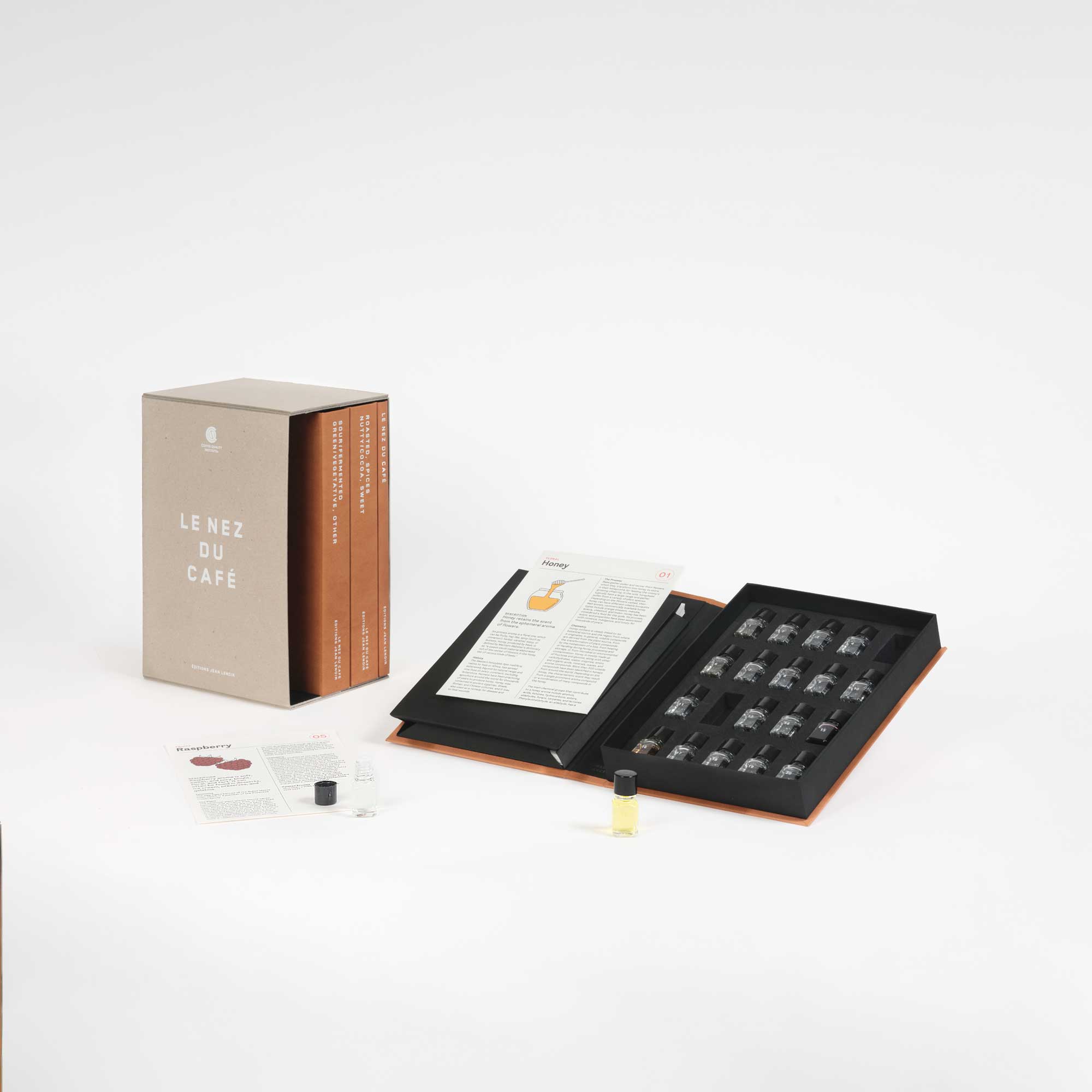 Le Nez du Cafe Le Nez du Café 2.0 – 60 Aromas – Coffee Aroma Identification Kit, product image from Kaffebox
