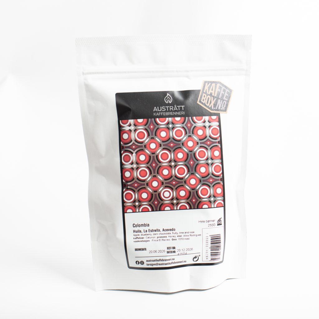 Bag of Austrått Kaffebrenneri Finca El Recreo honey-processed Colombian coffee, 250 g