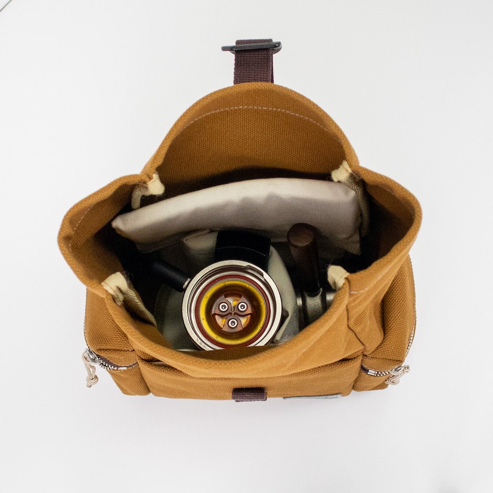 9Barista Nomadic Travel Bag with padded compartments